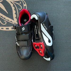 Peloton Cycling Shoes NEVER WORN